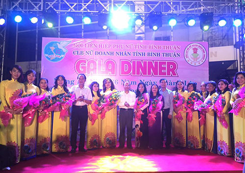 Binh Thuan企业家俱乐部：超过5亿越南盾，用以支持洪水中部地区的人们